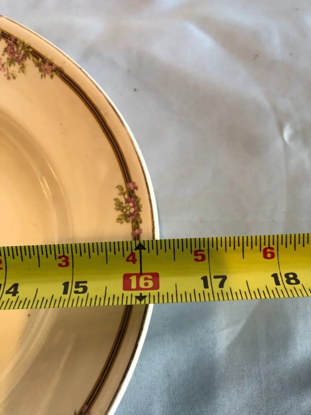 VINTAGE Johnson Bros England 16